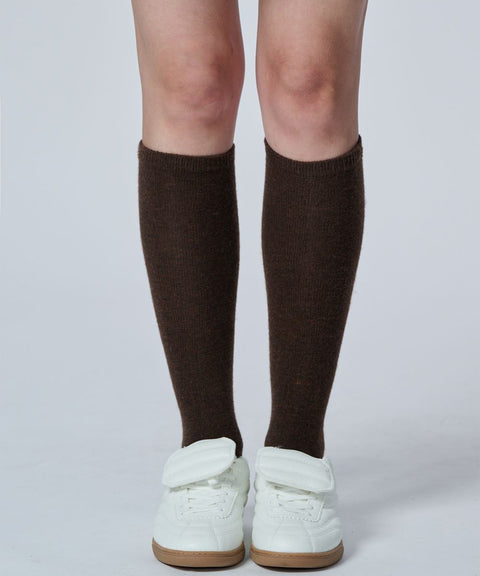 POSHERD Cashmere Knit Socks - Brown