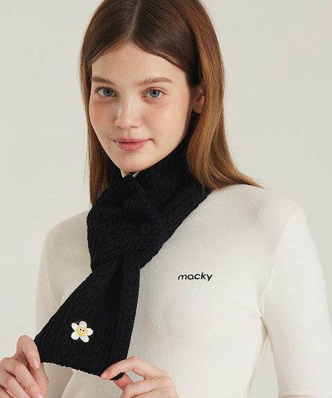 MACKY Golf: Point Button Knit Muffler - 3 Colors