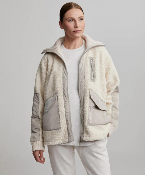 [Warehouse Sale] VARLEY Joel Sherpa Jacket - Sandshell/ Dove