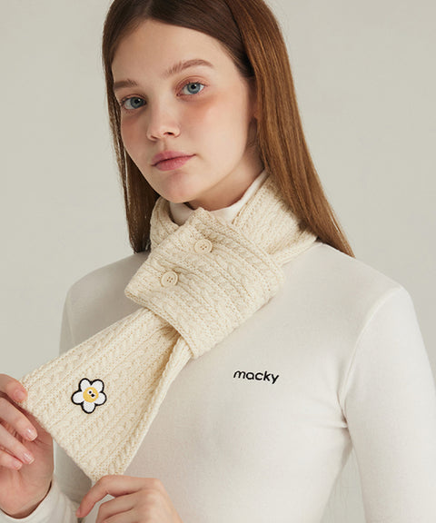 MACKY Golf: Point Button Knit Muffler - 3 Colors