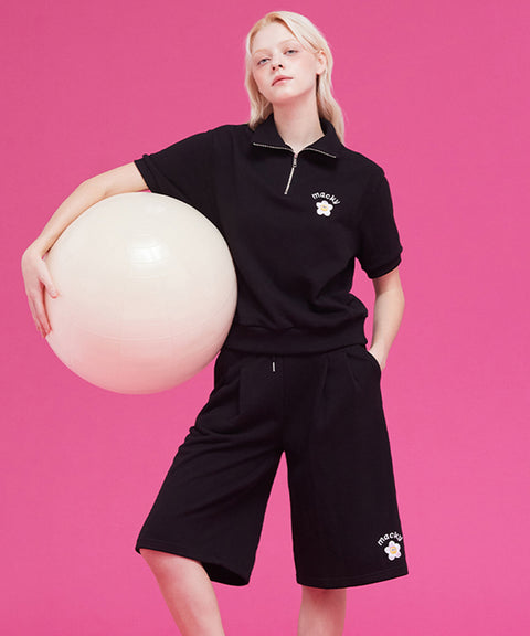 MACKY Golf: Daisy Zip-Up Half Sweatshirt - Black